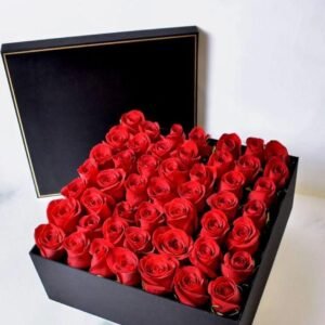 Rose Folowers Gift Box /රෝස මල් Box