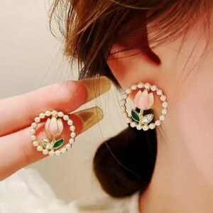 Tulip Studs with Pearls